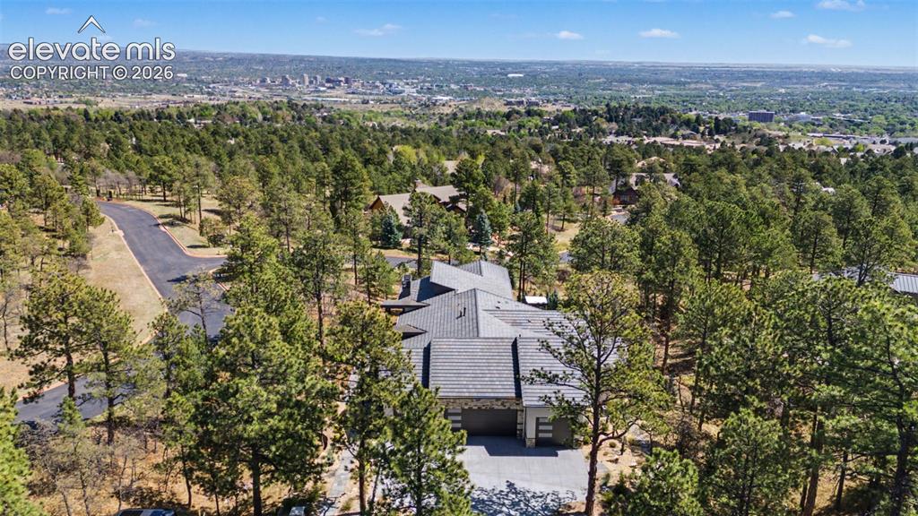 1685 Oakmoor Heights Colorado Springs CO 80906