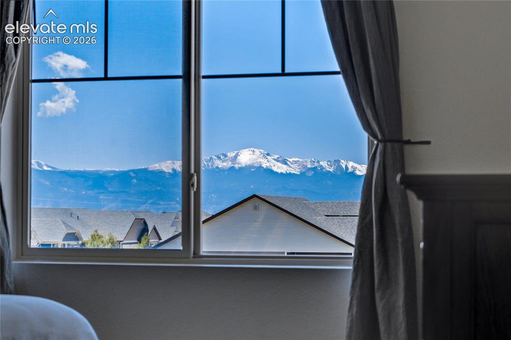 6374 Moate Lane Colorado Springs CO 80927