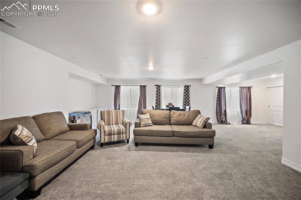 6618 Cumbre Vista Way Colorado Springs CO 80924