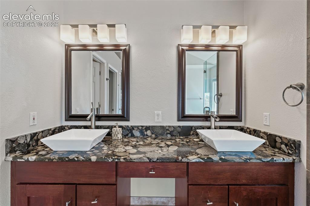 4350 Reginold Court Colorado Springs CO 80906