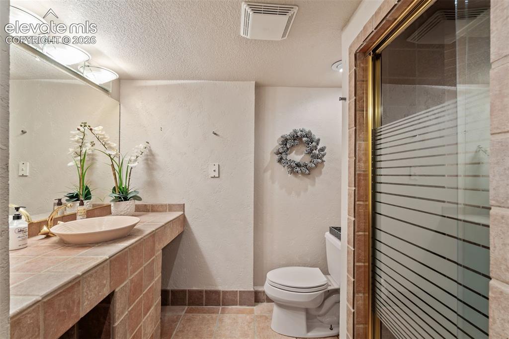 4350 Reginold Court Colorado Springs CO 80906