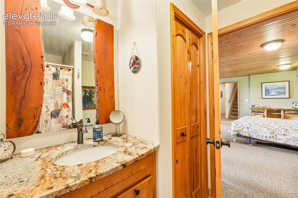 858 Oak Ridge Road Manitou Springs CO 80829