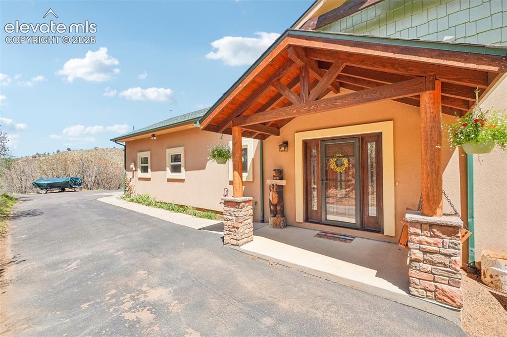 858 Oak Ridge Road Manitou Springs CO 80829