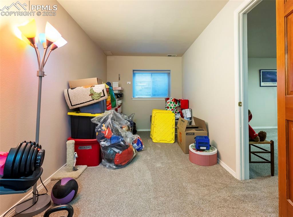 2075 Kittridge Avenue Colorado Springs CO 80919