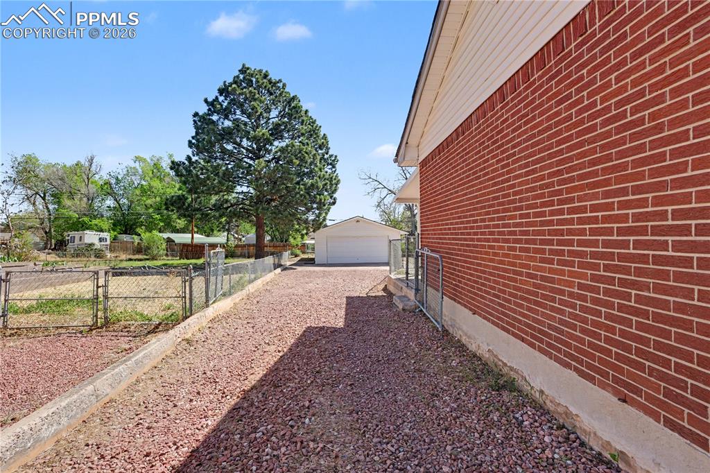 744 Ellston Street Colorado Springs CO 80907