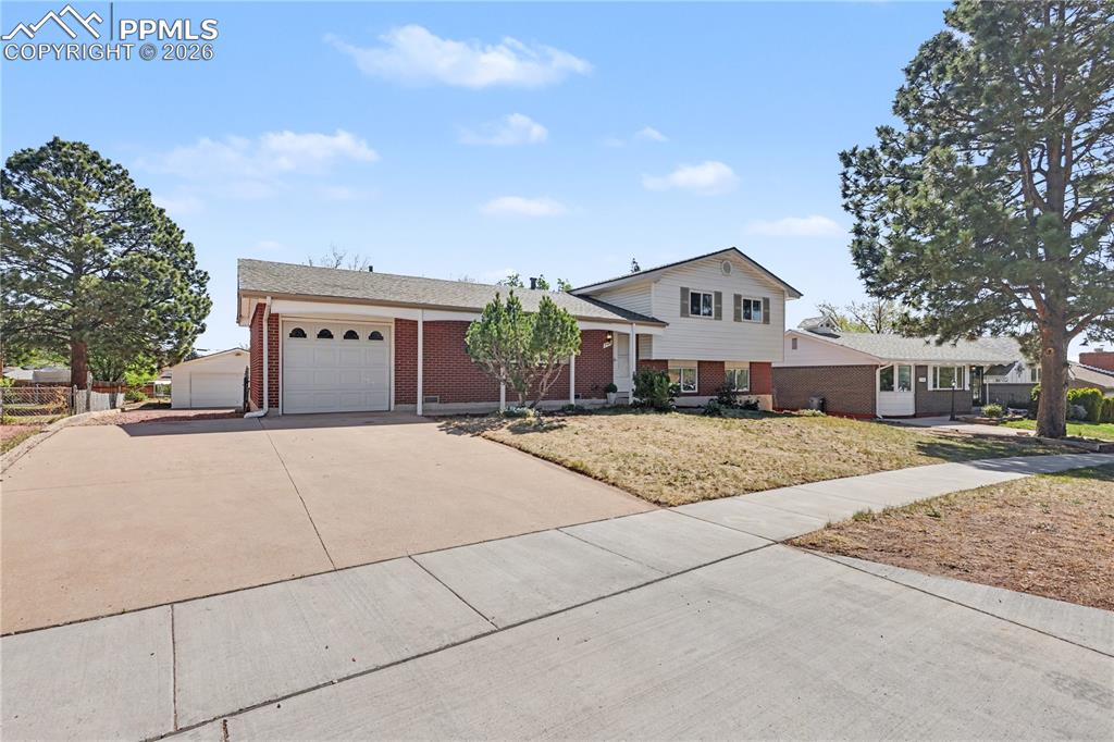 744 Ellston Street Colorado Springs CO 80907