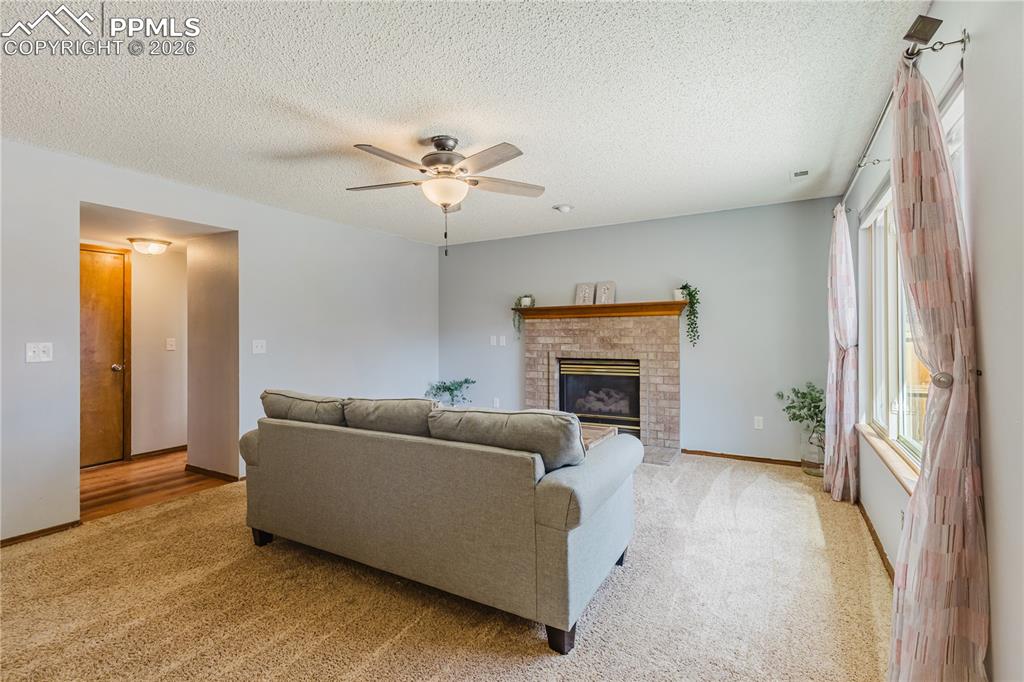 6910 Sproul Lane Colorado Springs CO 80918