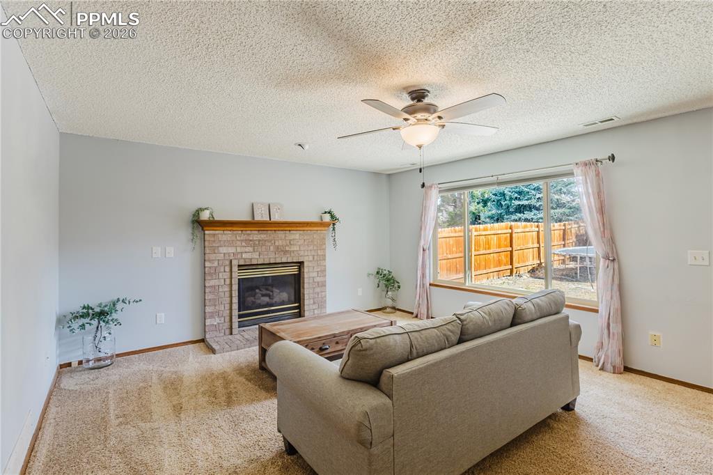 6910 Sproul Lane Colorado Springs CO 80918