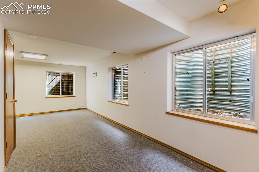 6910 Sproul Lane Colorado Springs CO 80918