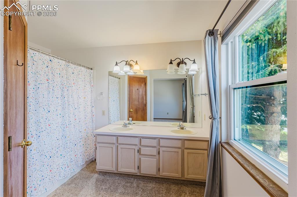 6910 Sproul Lane Colorado Springs CO 80918