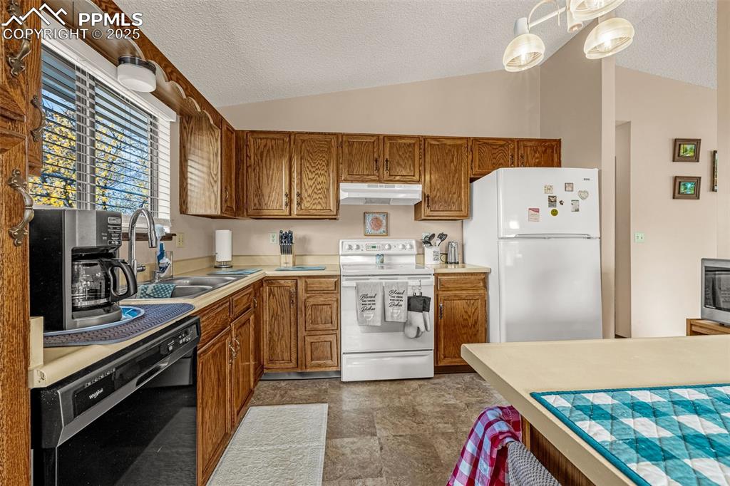 4775 W Old Farm Circle Colorado Springs CO 80917