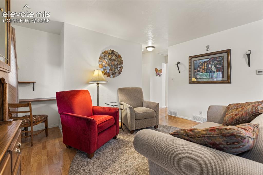 1338 Oswego Street Colorado Springs CO 80904