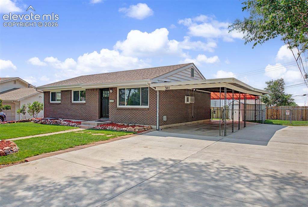 3811 Dixon Way Colorado Springs CO 80909