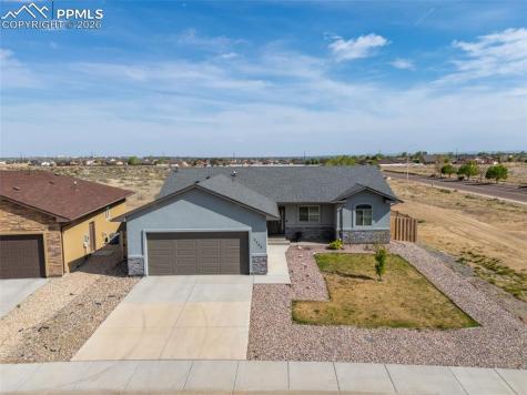 5508 Mark Twain Lane Pueblo CO 81008