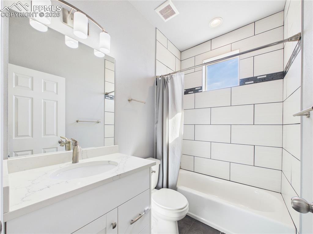 5508 Mark Twain Lane Pueblo CO 81008