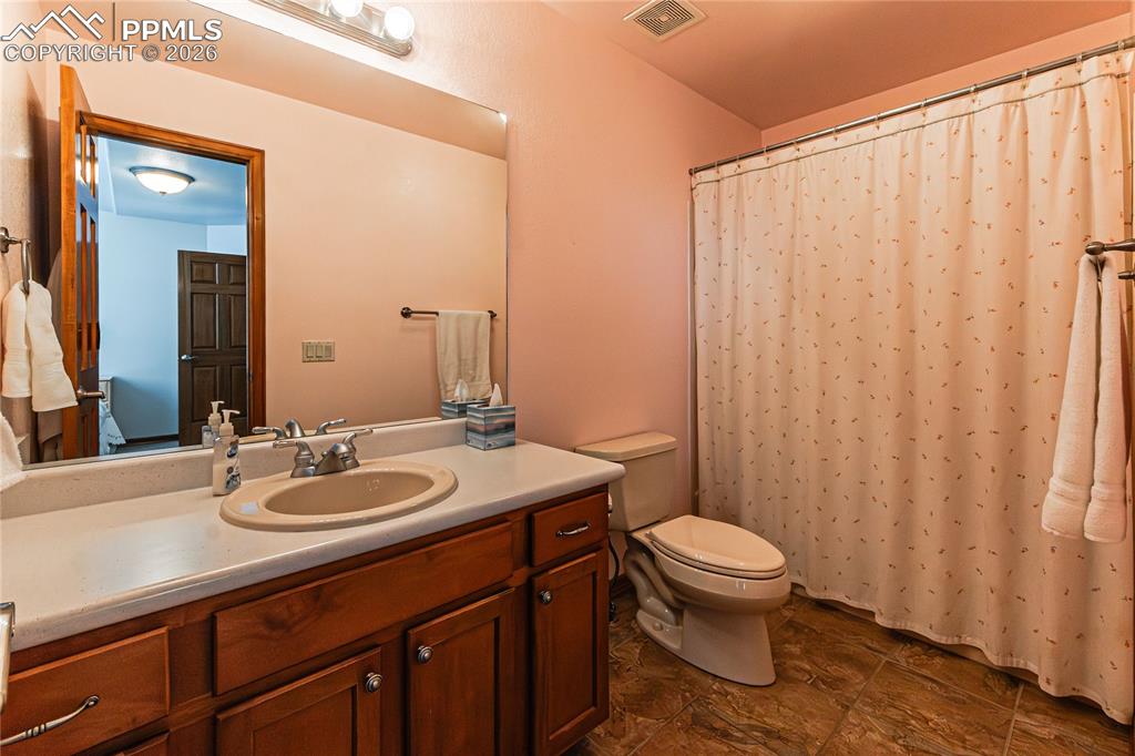 1630 Oakmont Drive Colorado Springs CO 80921