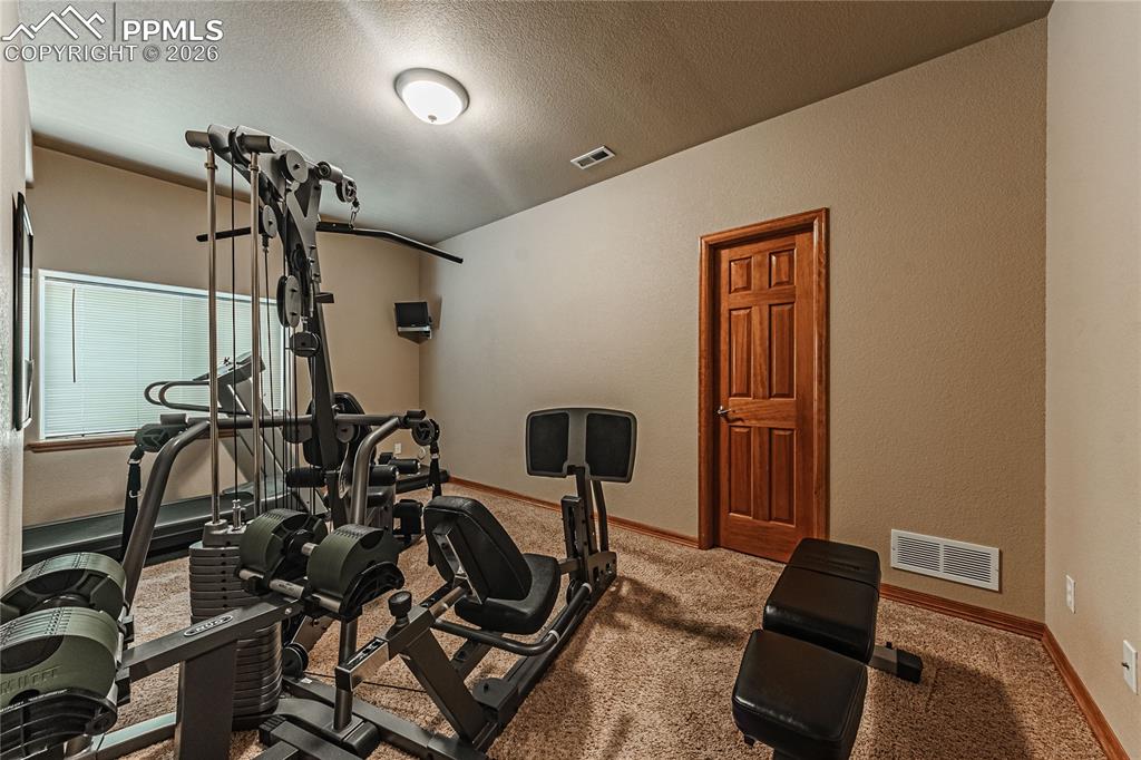 1630 Oakmont Drive Colorado Springs CO 80921