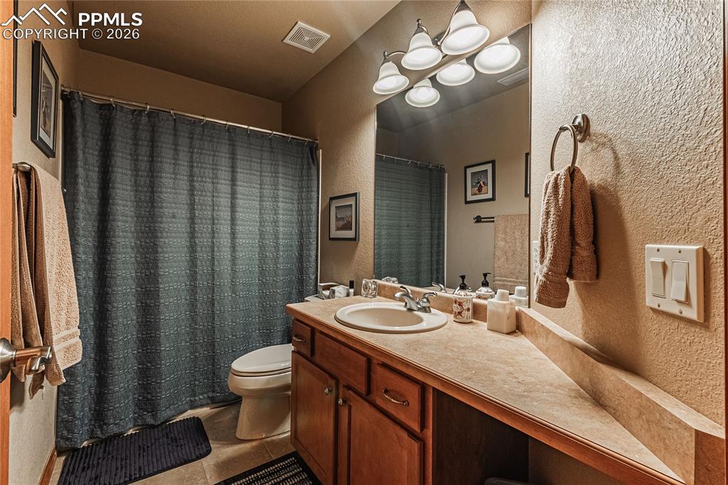 1630 Oakmont Drive Colorado Springs CO 80921