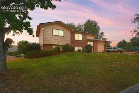 926 Cardinal Street Colorado Springs CO 80911