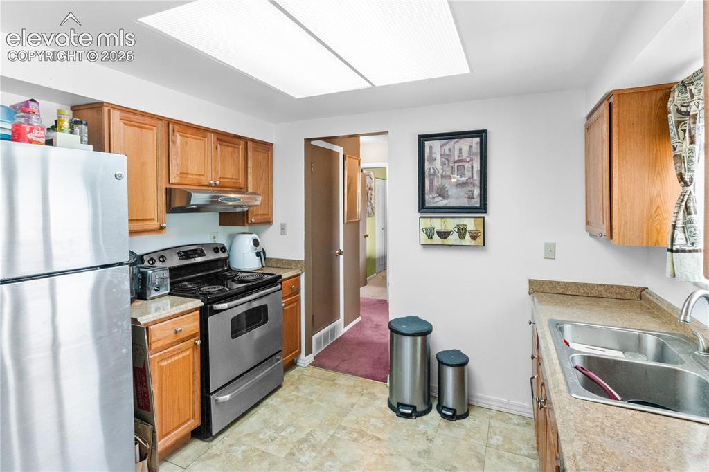 926 Cardinal Street Colorado Springs CO 80911