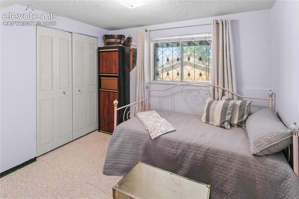 926 Cardinal Street Colorado Springs CO 80911
