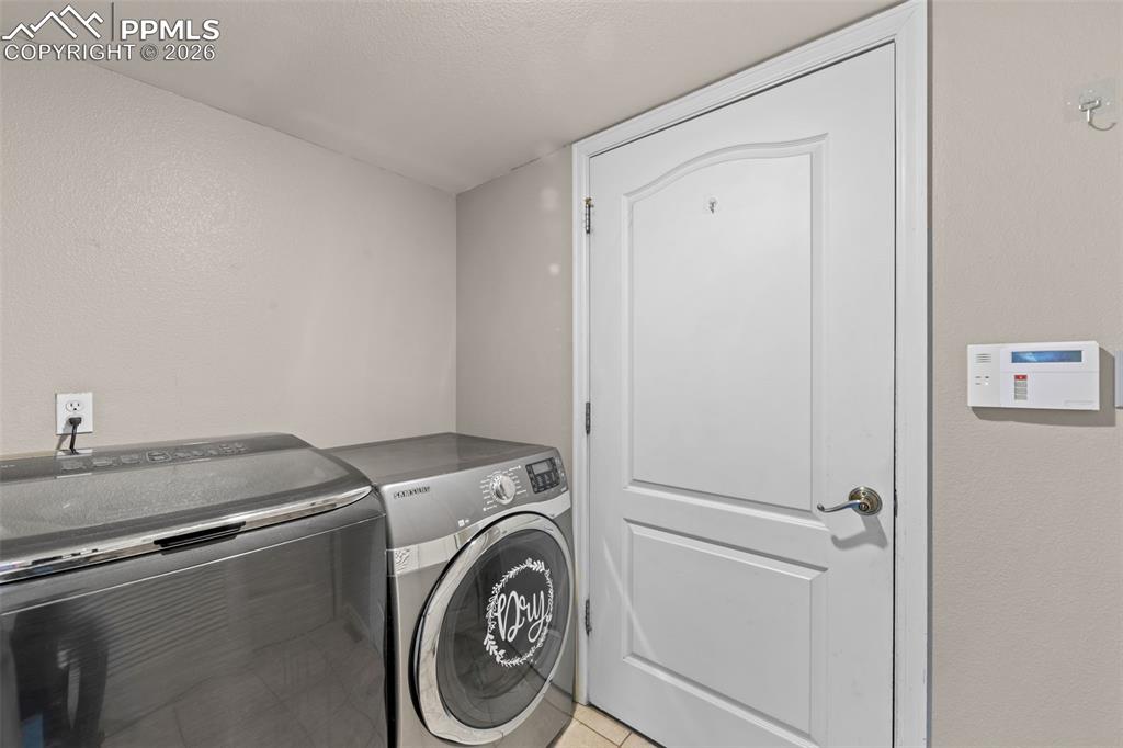 3295 Hollycrest Drive Colorado Springs CO 80920