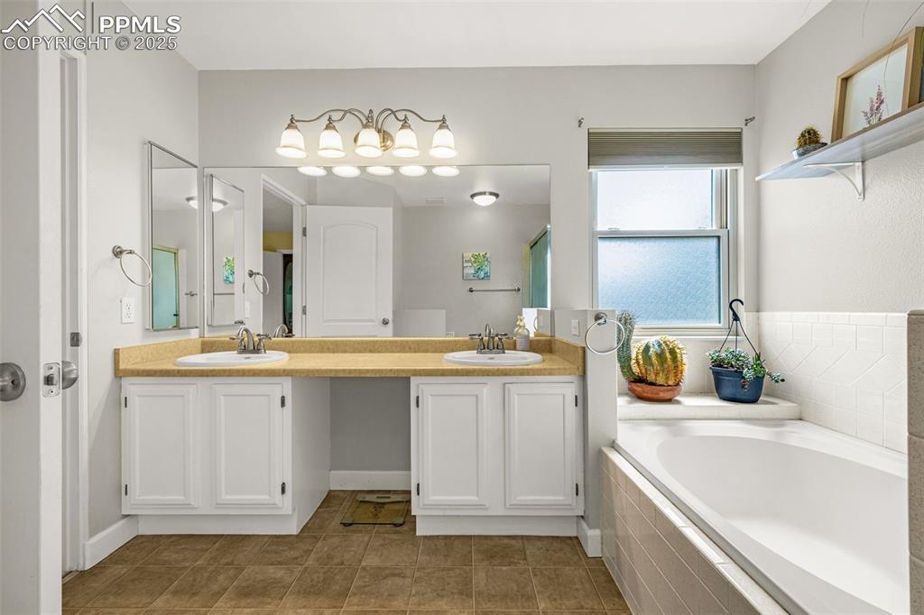 1240 Quinlan Court Colorado Springs CO 80911