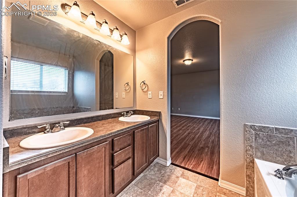 4028 Creek Legend View Colorado Springs CO 80911