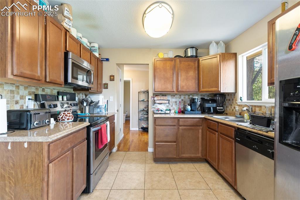 614 Bickley Street Colorado Springs CO 80911