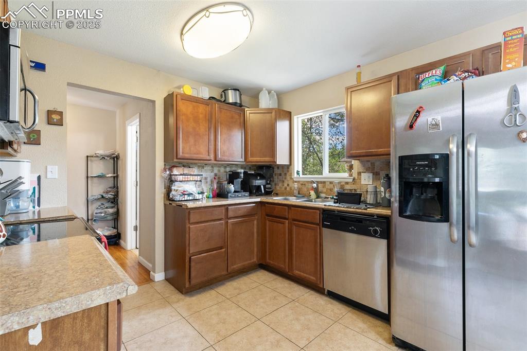 614 Bickley Street Colorado Springs CO 80911