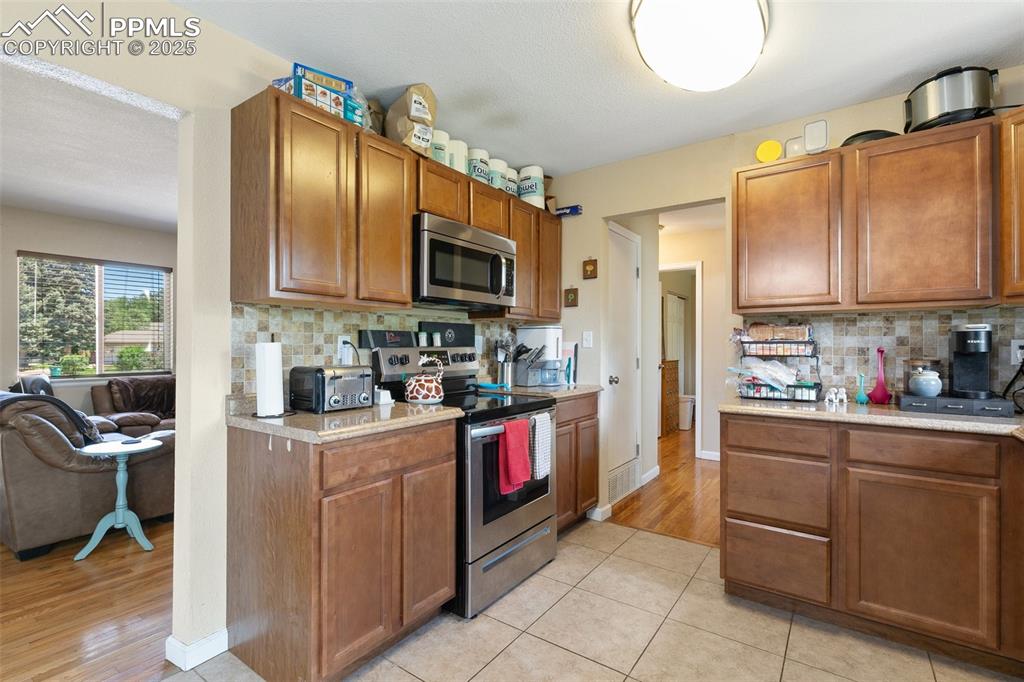 614 Bickley Street Colorado Springs CO 80911