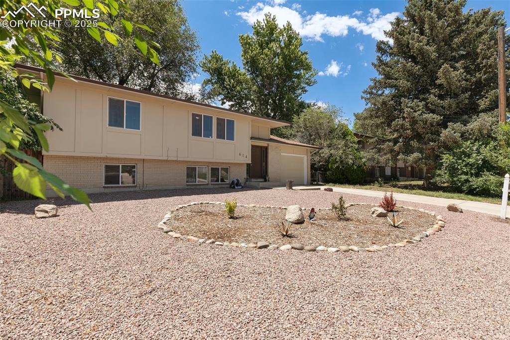 614 Bickley Street Colorado Springs CO 80911