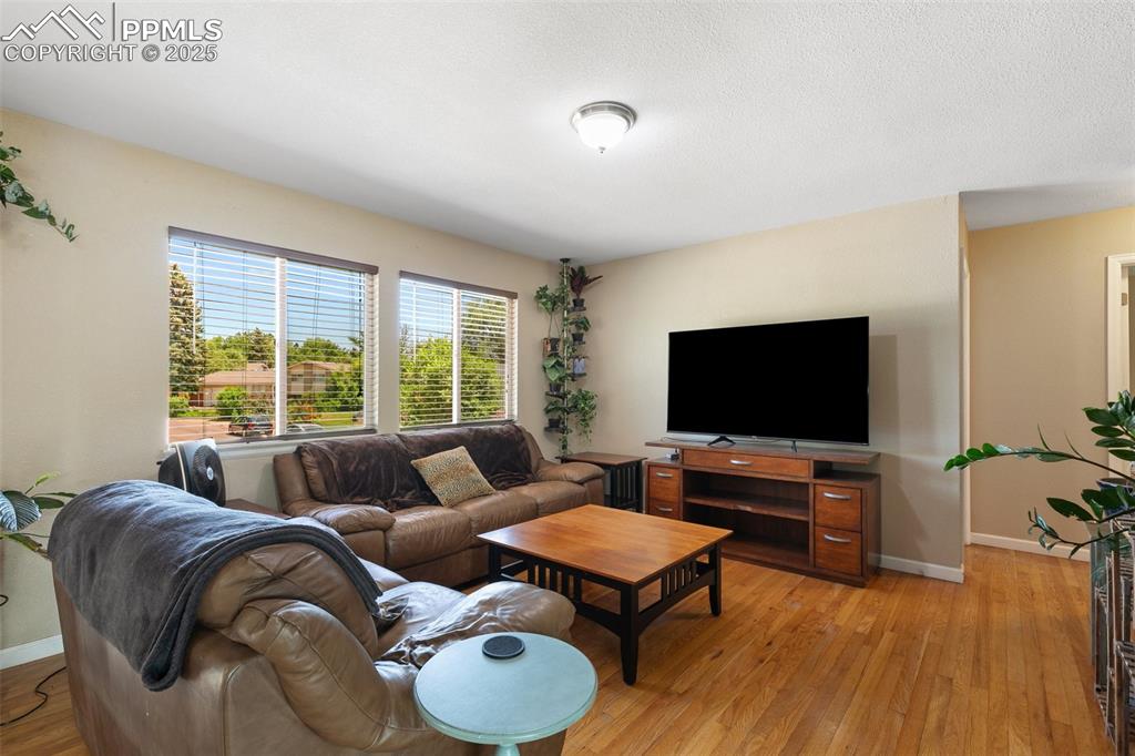 614 Bickley Street Colorado Springs CO 80911