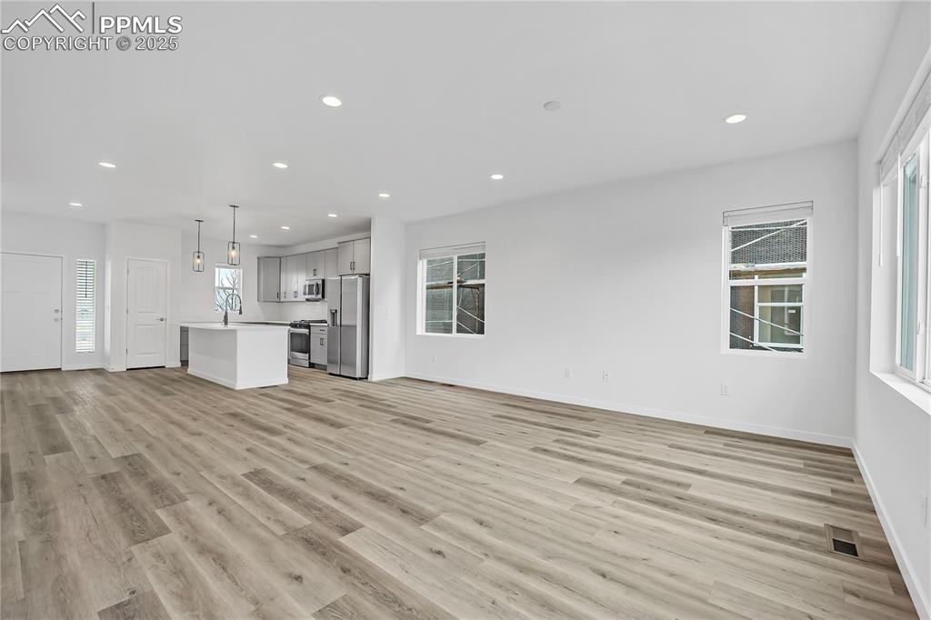 8172 Manor House Way Colorado Springs CO 80908