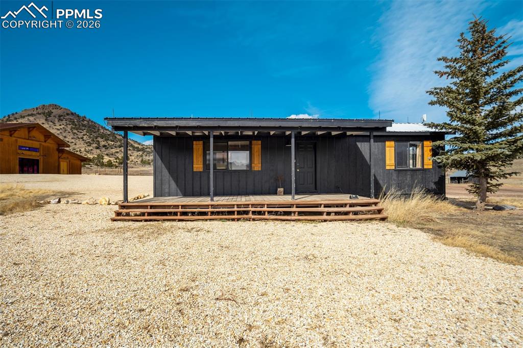 10589 County Road 102 Guffey CO 80820