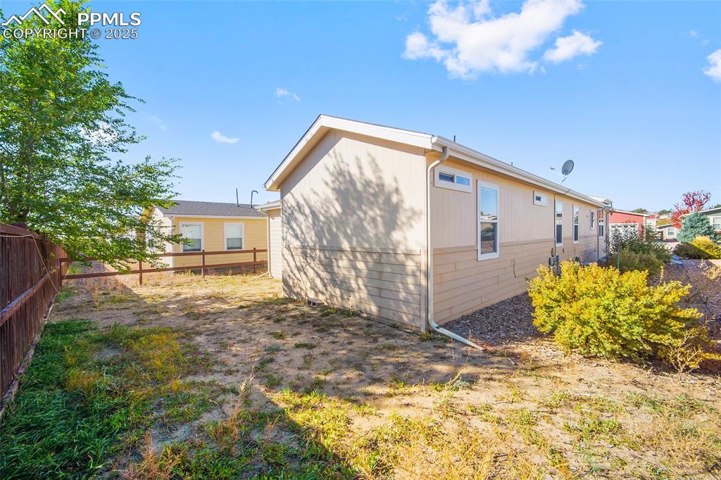 4360 Gray Fox Heights Colorado Springs CO 80922