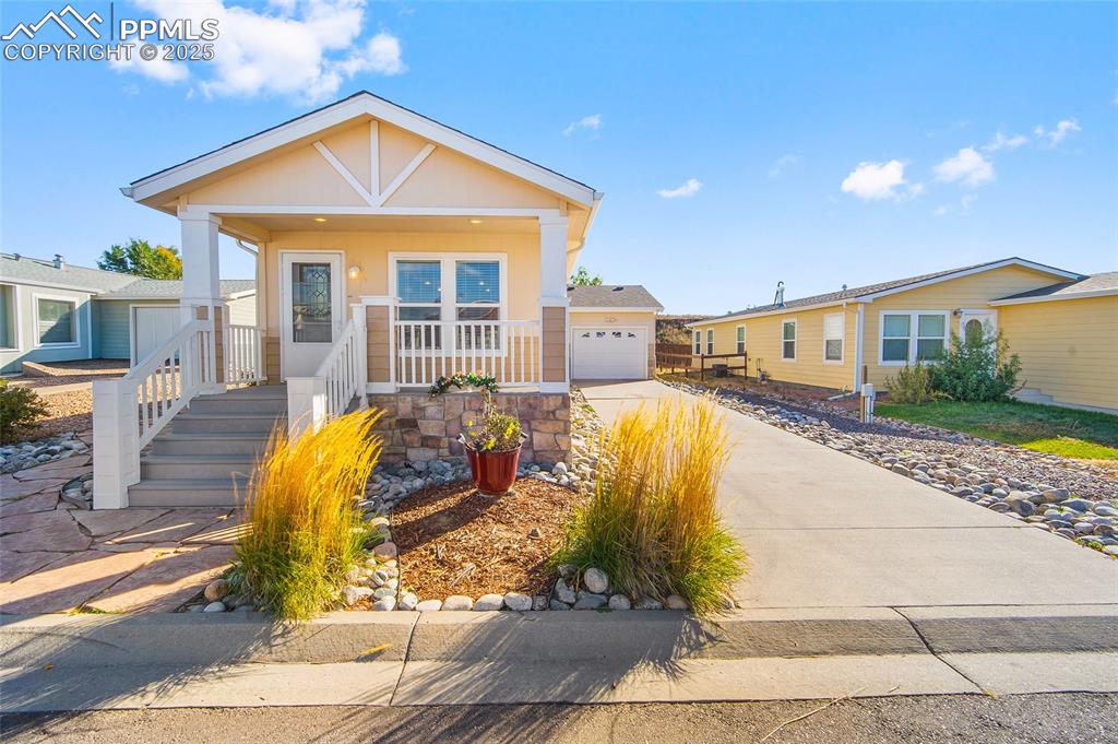 4360 Gray Fox Heights Colorado Springs CO 80922