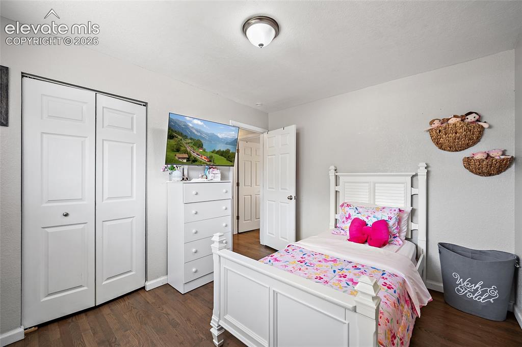 125 Larch Drive Colorado Springs CO 80911