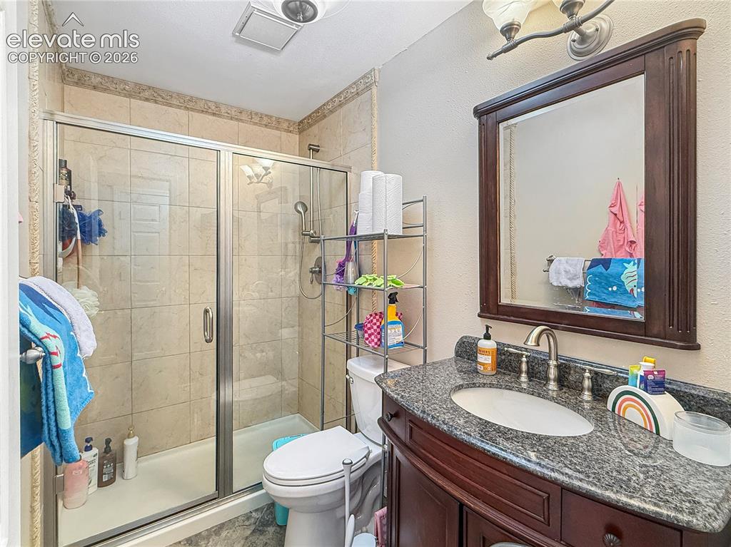 6 Hastings Drive Pueblo CO 81001