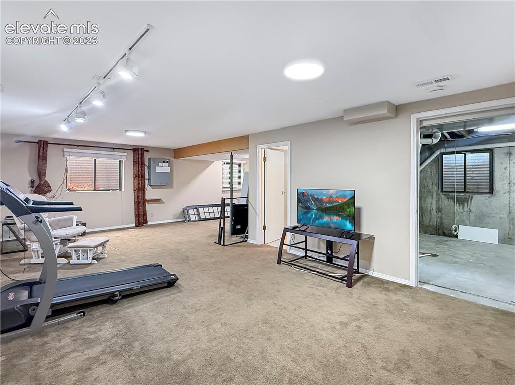 6 Hastings Drive Pueblo CO 81001
