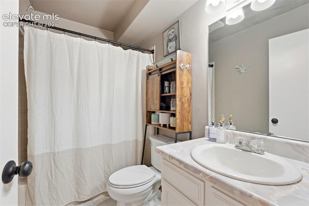 6945 Meadowwood Place Colorado Springs CO 80918
