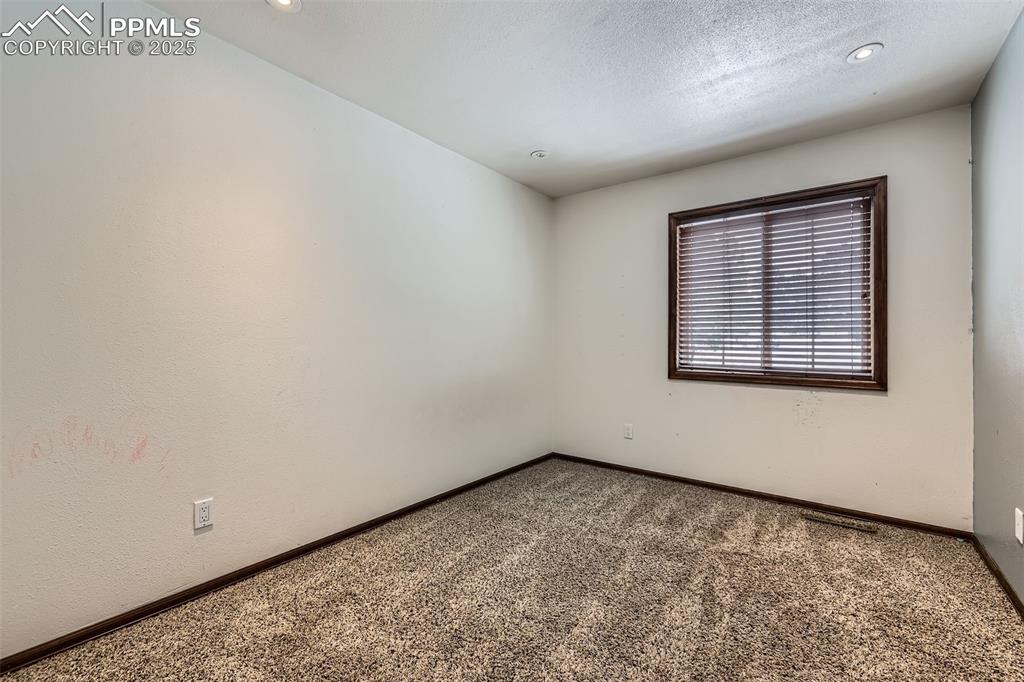 3124 Squaw Valley Drive Colorado Springs CO 80918