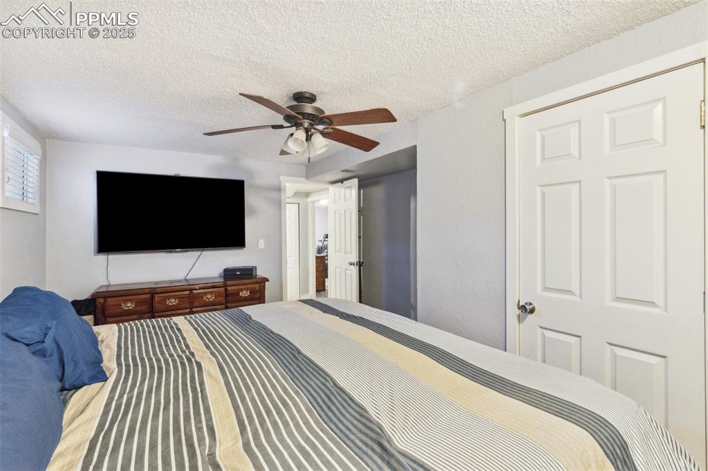 226 Bassett Drive Colorado Springs CO 80910