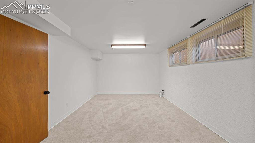 1304 De Reamer Circle Colorado Springs CO 80915