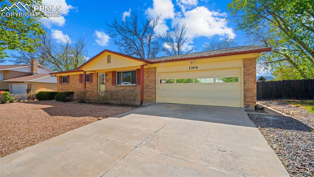 1304 De Reamer Circle Colorado Springs CO 80915