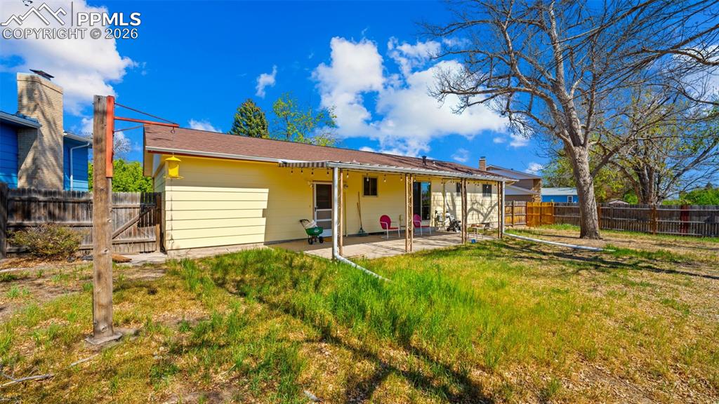 1304 De Reamer Circle Colorado Springs CO 80915