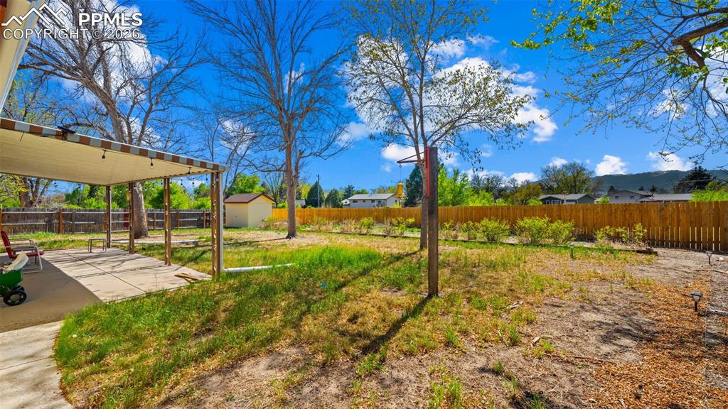 1304 De Reamer Circle Colorado Springs CO 80915