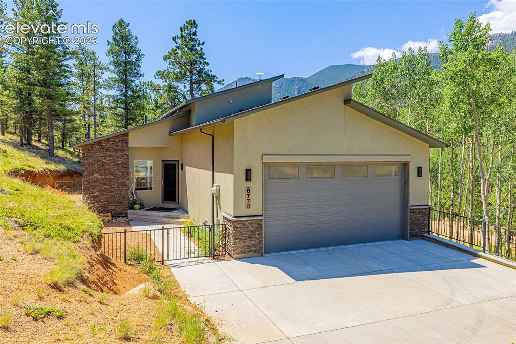 6770 Eagle Mountain Road Manitou Springs CO 80829