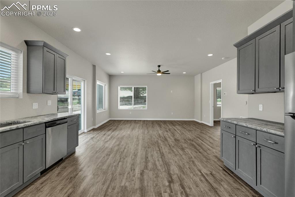 1422 Acacia Drive Colorado Springs CO 80907