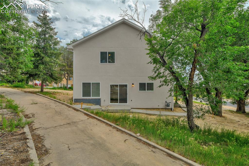 1422 Acacia Drive Colorado Springs CO 80907